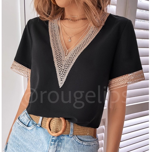 Rouge! Tops - Black Casual Top V-Neck Embroidered Details Short Sleeves